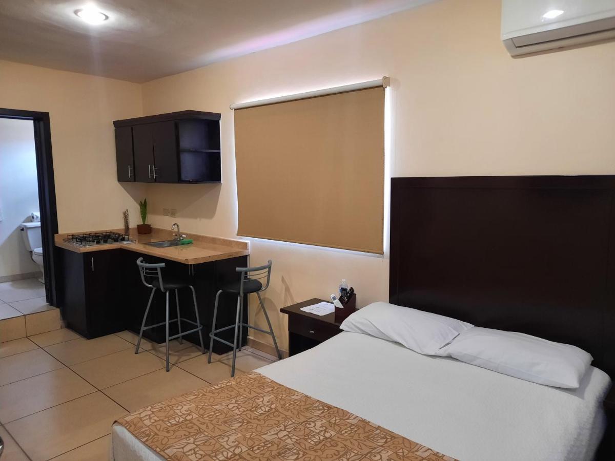 Hgen Rooms & Suites Лос-Мочис Экстерьер фото