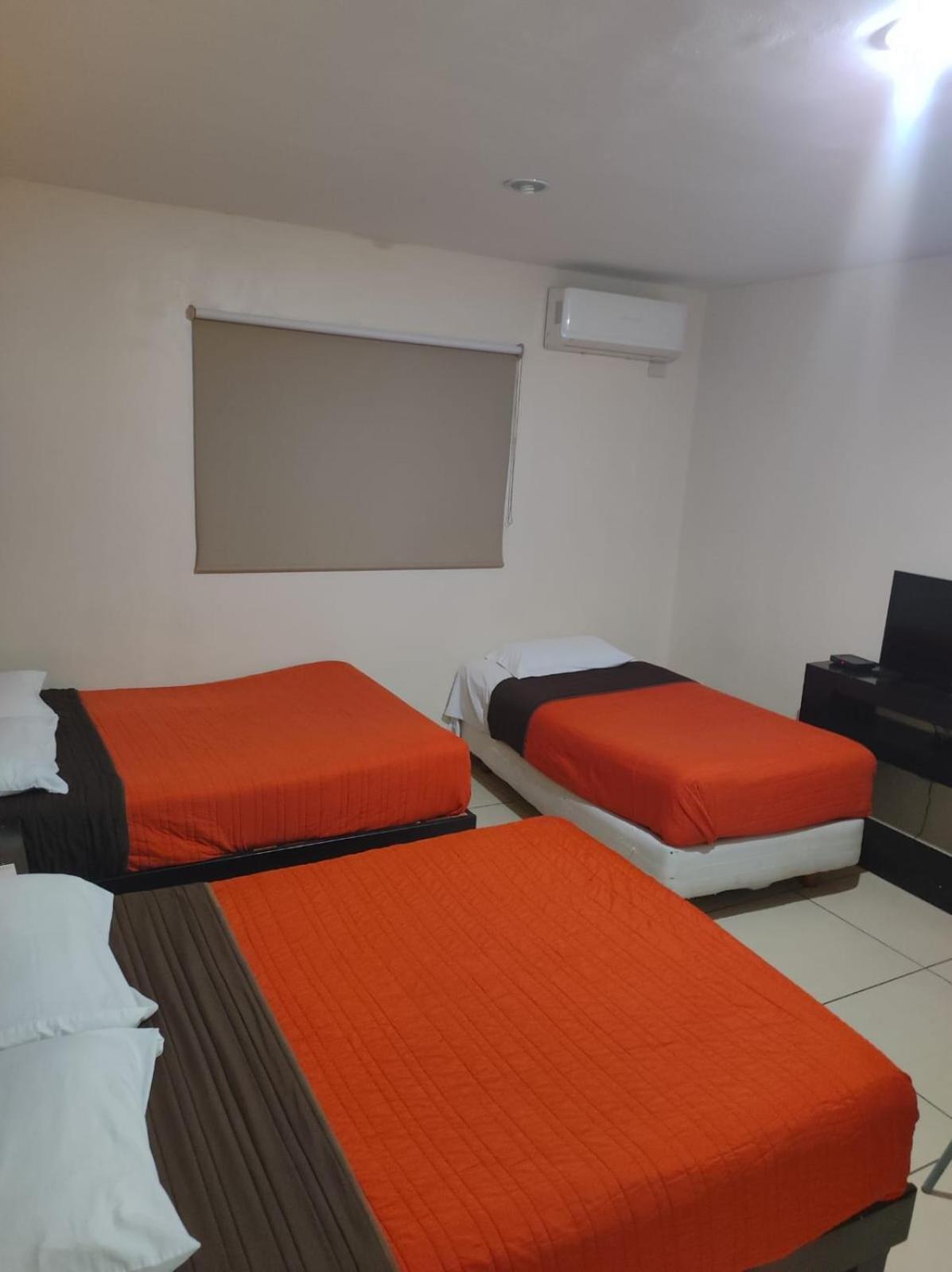 Hgen Rooms & Suites Лос-Мочис Экстерьер фото
