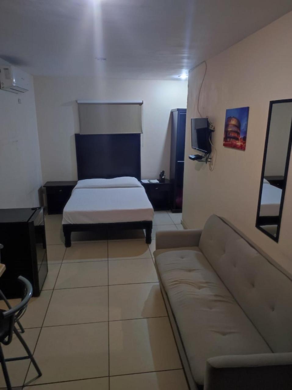 Hgen Rooms & Suites Лос-Мочис Экстерьер фото