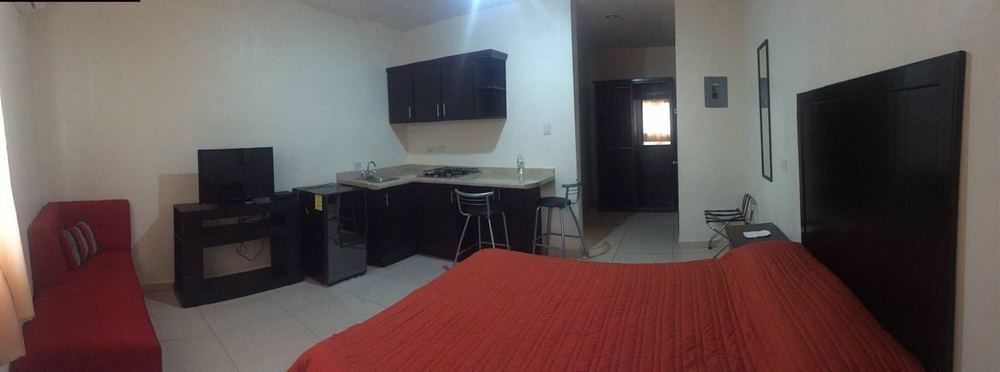 Hgen Rooms & Suites Лос-Мочис Экстерьер фото